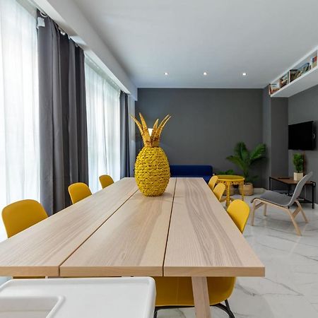 Lujan Deluxe Suites Sevilla Buitenkant foto
